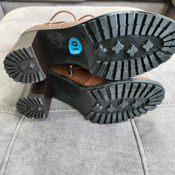 NEW Tommy Hilfiger Women's Sole Block Heel Platform Combat Boot Size 10M - Picture 5 of 9